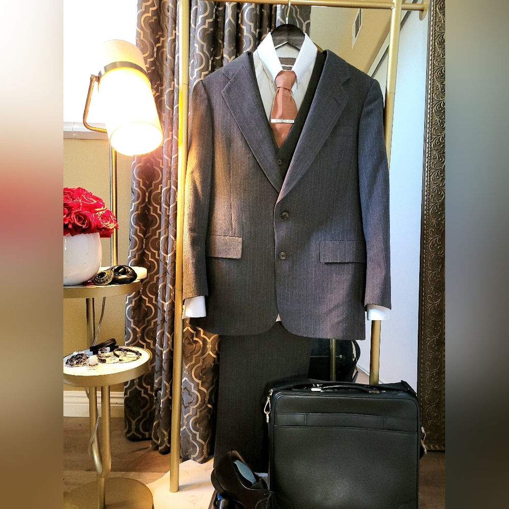 Men's 3 piece suit